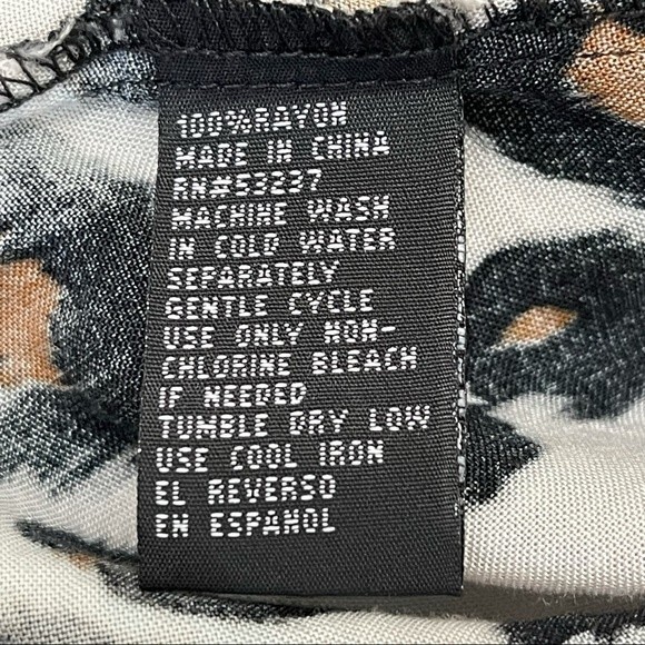 Unique Spectrum Leopard Print Sleeveless Top Tassels Soft V-Neck Lightweight 3X - Picture 8 of 10